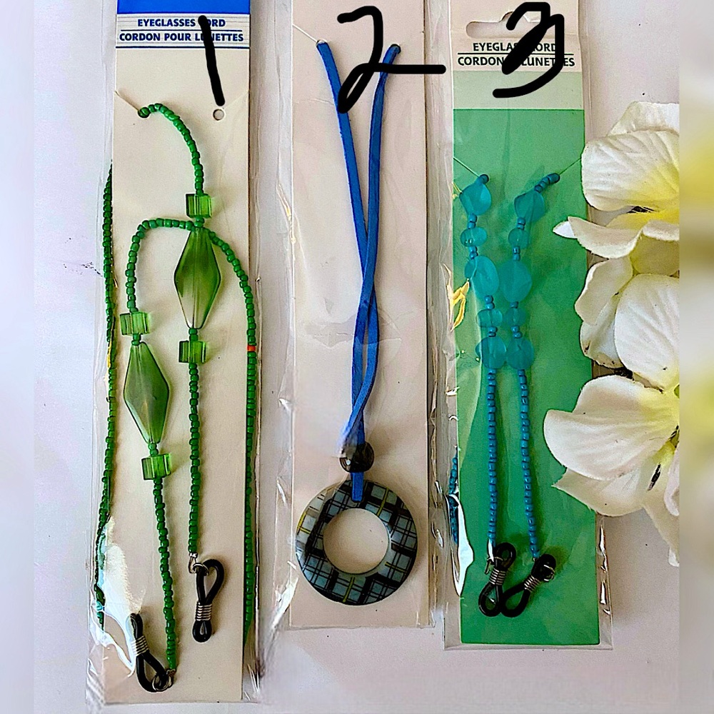 Eyeglasses Necklace Holder - Picture 2 of 10